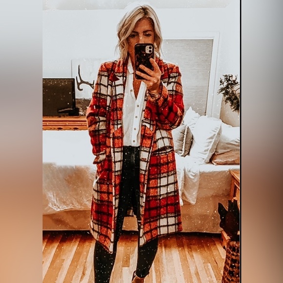 Old Navy Jackets & Blazers - 🅽🅴🆅🅴🆁 🆆🅾🆁🅽 Plaid Coat